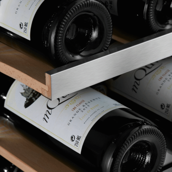 vinska vitrina mQuvee WCED60FGBP-780 (8) Vinska vitrina mQuvée WCED60FGBP-780