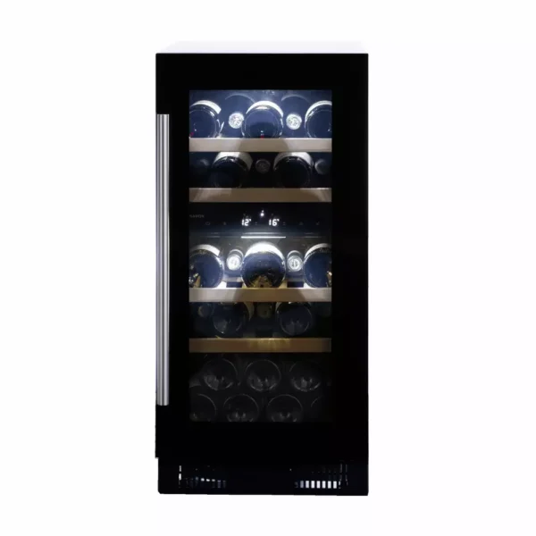 vinska vitrina DUNAVOX DAUF-32.78DB-2 Vinska vitrina DUNAVOX DAUF-32.78DB notranjost z lesenimi policami