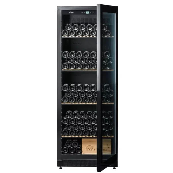 Tiho delovanje vinske vitrine mQuvee VCS273FGB