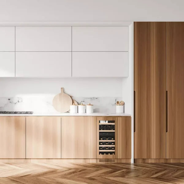 Vgradna vinska vitrina mQuvee WCED40PRP s steklenimi vrati